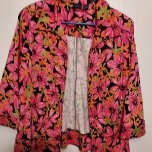 Westbound women's jacket size L VGC pit to pit 20 1/2 inch length 24 inch